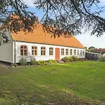 750 M2 Countryside Idyll With Activity * Хадерслев