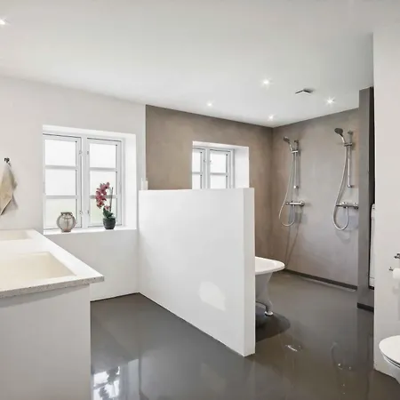 580 M2 Countryside Idyll With Activity * הדרסלב
