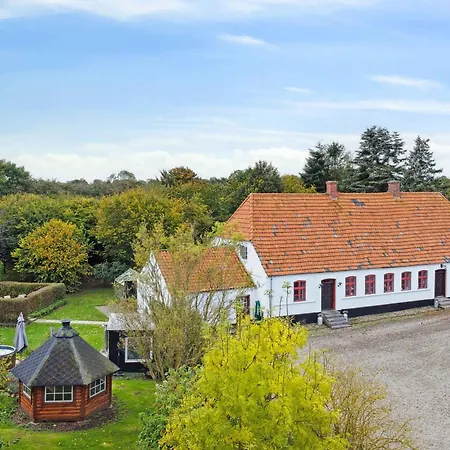 750 M2 Countryside Idyll With Activity Séjour à la ferme Haderslev