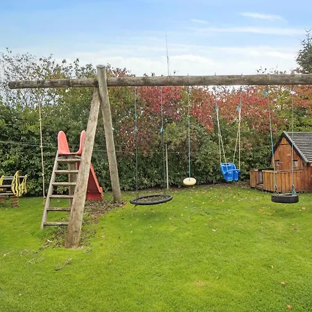 750 M2 Countryside Idyll With Activity Haderslev