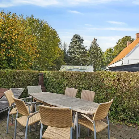 750 M2 Countryside Idyll With Activity Séjour à la ferme