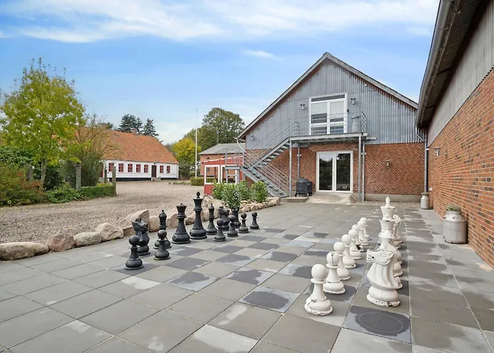 750 M2 Countryside Idyll With Activity Haderslev